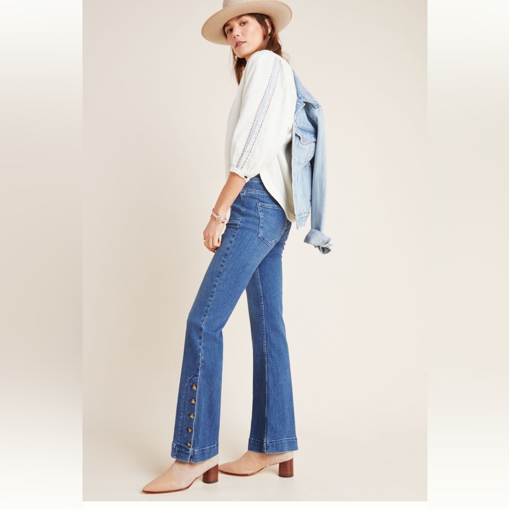 Pilcro Button-Hem High-Rise Bootcut Jeans, size 30, Never Worn
